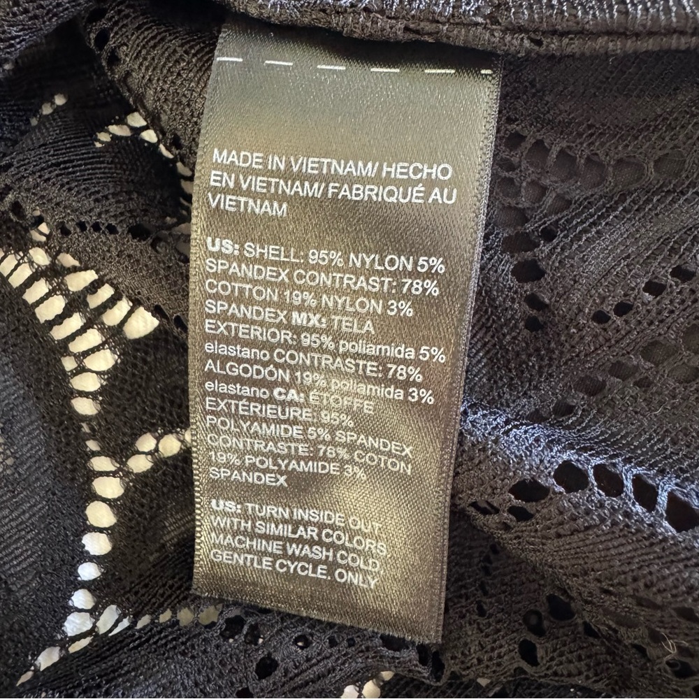 Chico's Black Lace Long Sleeve Blouse Sz S - Picture 7 of 11